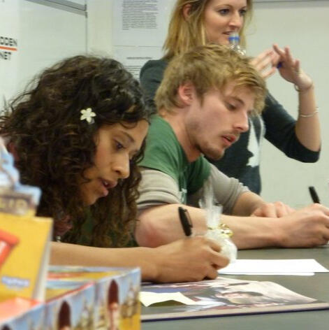 Forbidden Planet Signing (2009)